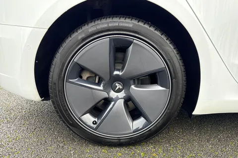 AF22TVU Tesla Model 3 Standard Plus 4dr Auto Thumbnail #11