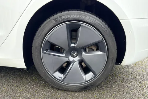 AF22TVU Tesla Model 3 Standard Plus 4dr Auto Thumbnail #12