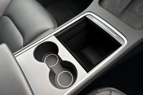 AF22TVU Tesla Model 3 Standard Plus 4dr Auto Thumbnail #59