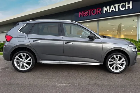 GL23YTZ Škoda Kamiq 1.5 TSI ACT SE L Executive DSG Euro 6 (s/s) 5dr Thumbnail #4