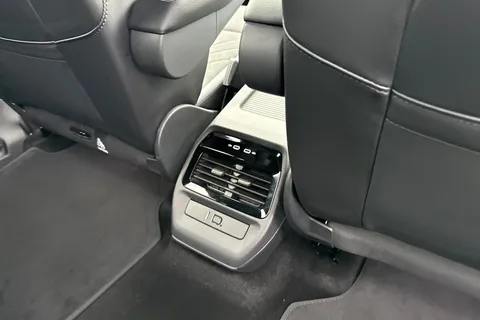 GF75ODA Volkswagen ID.4 125kW Match Pure 52kWh 5dr Auto [19'' Alloys] Thumbnail #29