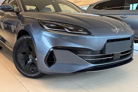  BYD Seal 6 1.5 DM-i 10kWh Boost CVT Auto Euro 6 (s/s) 4dr Thumbnail #17