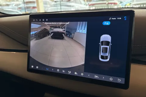  BYD Seal 6 1.5 DM-i 10kWh Boost CVT Auto Euro 6 (s/s) 4dr Thumbnail #42