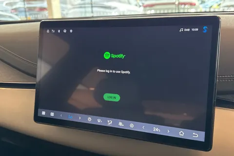  BYD Seal 6 1.5 DM-i 10kWh Boost CVT Auto Euro 6 (s/s) 4dr Thumbnail #46