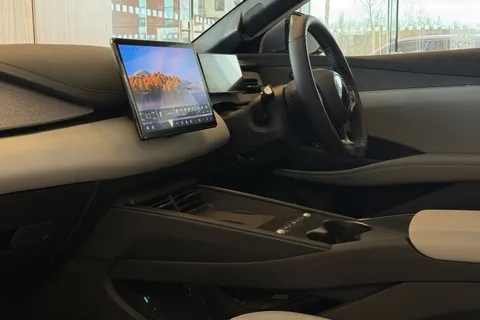  BYD Seal 6 1.5 DM-i 10kWh Boost CVT Auto Euro 6 (s/s) 4dr Thumbnail #60