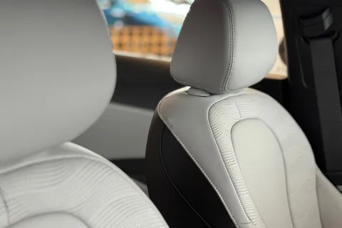  BYD Seal 6 1.5 DM-i 10kWh Boost CVT Auto Euro 6 (s/s) 4dr Thumbnail #61