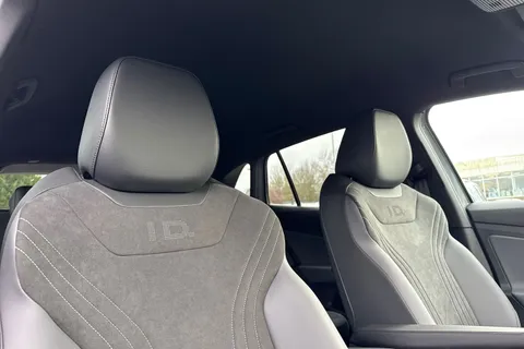 KN75XHO Volkswagen ID.4 210kW Match Pro 77kWh ⭐ Keyless entry, Heated front seats, Climate windscre Thumbnail #25