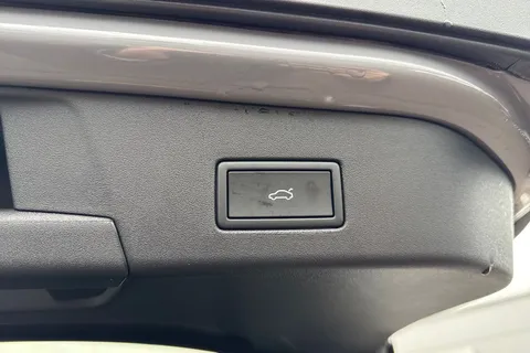 KN75XHO Volkswagen ID.4 210kW Match Pro 77kWh ⭐ Keyless entry, Heated front seats, Climate windscre Thumbnail #30