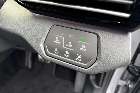 KN75XHO Volkswagen ID.4 210kW Match Pro 77kWh ⭐ Keyless entry, Heated front seats, Climate windscre Thumbnail #32