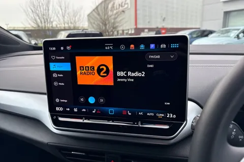 KN75XHO Volkswagen ID.4 210kW Match Pro 77kWh ⭐ Keyless entry, Heated front seats, Climate windscre Thumbnail #39