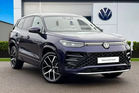 KP75LMU Volkswagen Tayron 2.0 TSI R-Line 4Motion 5dr DSG7 [7 Seat] ⭐Infotainment plus package⭐ Thumbnail #2