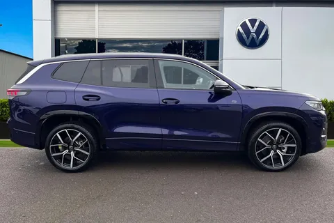 KP75LMU Volkswagen Tayron 2.0 TSI R-Line 4Motion 5dr DSG7 [7 Seat] ⭐Infotainment plus package⭐ Thumbnail #4