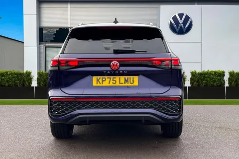 KP75LMU Volkswagen Tayron 2.0 TSI R-Line 4Motion 5dr DSG7 [7 Seat] ⭐Infotainment plus package⭐ Thumbnail #5
