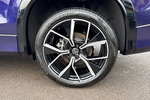 KP75LMU Volkswagen Tayron 2.0 TSI R-Line 4Motion 5dr DSG7 [7 Seat] ⭐Infotainment plus package⭐ Thumbnail #11