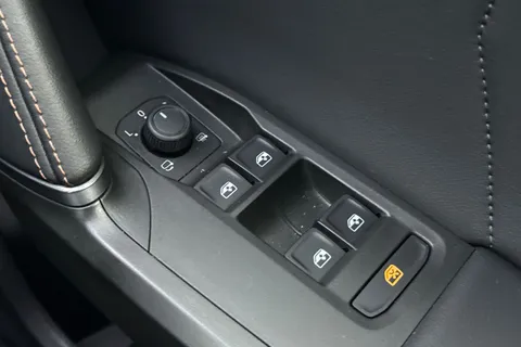 34 of 43 for CUPRA Formentor 1.5 TSI V2 Euro 6 (s/s) 5dr