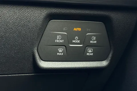 35 of 43 for CUPRA Formentor 1.5 TSI V2 Euro 6 (s/s) 5dr