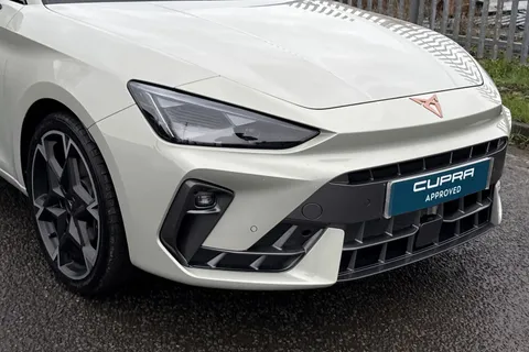KP25VDL CUPRA Leon 1.5 eTSI V2 DSG Euro 6 (s/s) 5dr Thumbnail #9