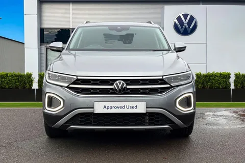 GK74DCV Volkswagen T-Roc 1.5 TSI Style 5dr DSG Thumbnail #6