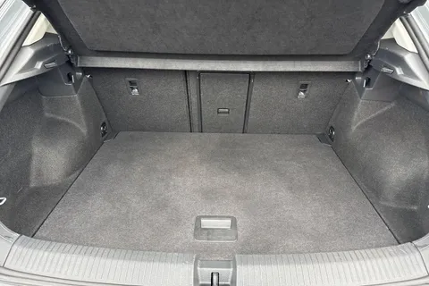 GK74DCV Volkswagen T-Roc 1.5 TSI Style 5dr DSG Thumbnail #7