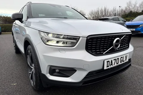 DA70GLV Volvo Xc40 2.0 B4 MHEV R-Design Pro Auto Euro 6 (s/s) 5dr Thumbnail #9