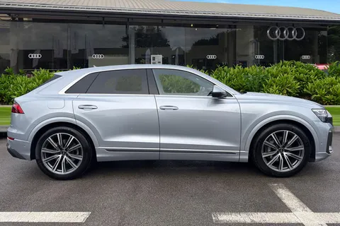 3 of 43 for Audi Q8 SUV S line 55 TFSI quattro 340 PS tiptronic