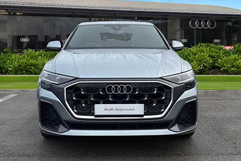 6 of 43 for Audi Q8 SUV S line 55 TFSI quattro 340 PS tiptronic