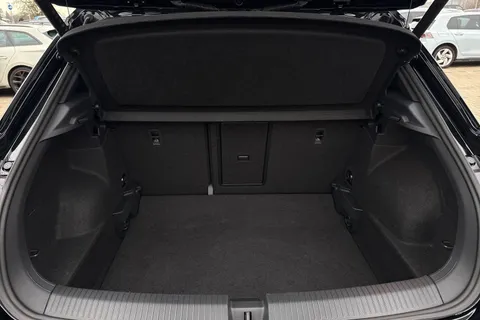 MM25UWR Volkswagen T-Roc 1.0 TSI 115 Style Design 5dr Thumbnail #6