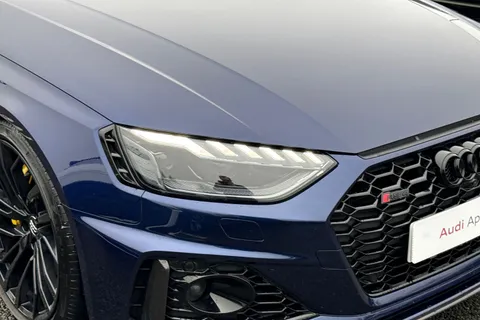 FT20DFJ Audi RS 4 Avant RS 4 Avant Carbon Black   450 PS tiptronic Thumbnail #8