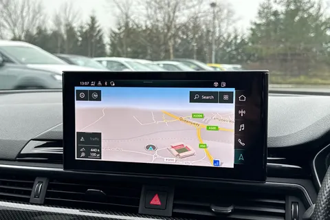 FT20DFJ Audi RS 4 Avant RS 4 Avant Carbon Black   450 PS tiptronic Thumbnail #16