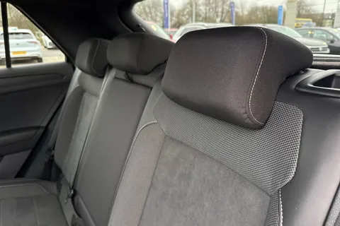 MM25UWR Volkswagen T-Roc 1.0 TSI 115 Style Design 5dr Thumbnail #18