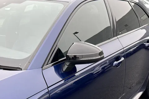 FT20DFJ Audi RS 4 Avant RS 4 Avant Carbon Black   450 PS tiptronic Thumbnail #26