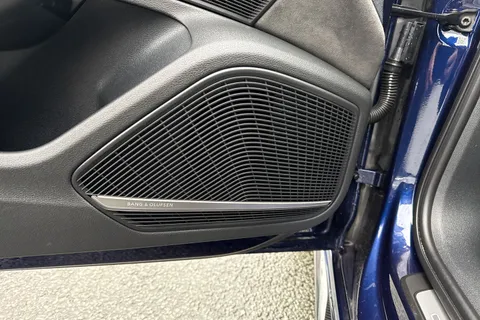 FT20DFJ Audi RS 4 Avant RS 4 Avant Carbon Black   450 PS tiptronic Thumbnail #27