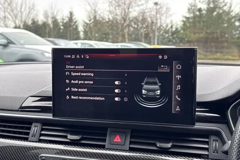 FT20DFJ Audi RS 4 Avant RS 4 Avant Carbon Black   450 PS tiptronic Thumbnail #33