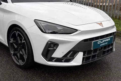 KY25HWJ CUPRA Leon 1.5 eTSI V2 DSG Euro 6 (s/s) 5dr Thumbnail #9