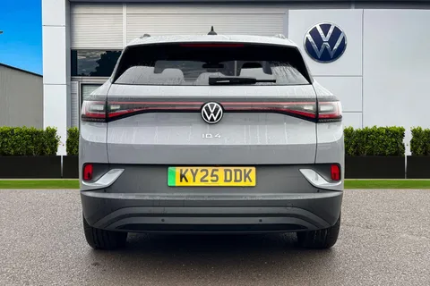 4 of 60 for Volkswagen ID.4 125kW Match Pure 52kWh ⭐Heat pump, Mode 2 (3-pin) mains charging cable⭐