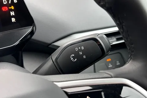 23 of 60 for Volkswagen ID.4 125kW Match Pure 52kWh ⭐Heat pump, Mode 2 (3-pin) mains charging cable⭐