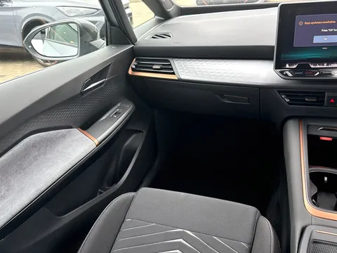 15 of 43 for CUPRA BORN 170kW e-Boost V2 59kWh 5dr Auto