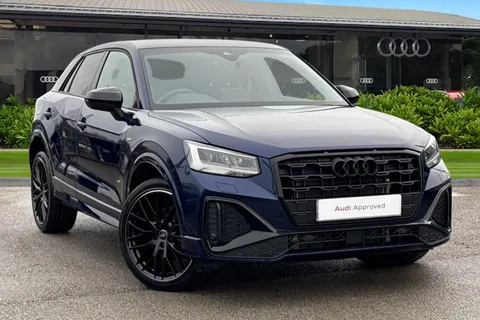 KM25UTO Audi Q2 Black Edition 35 TFSI 150 PS S tronic Thumbnail #2