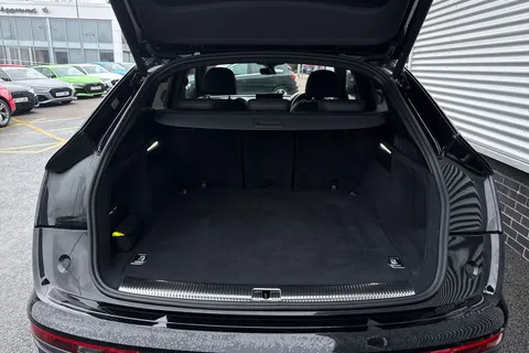 RJ73HJG Audi Q5 S line 50 TFSI e quattro 299 PS S tronic Thumbnail #7