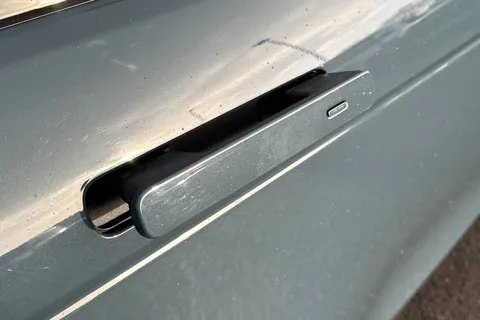 KT73NYL Land Rover Range Rover Evoque 1.5 P300e Dynamic HSE 5dr Thumbnail #33