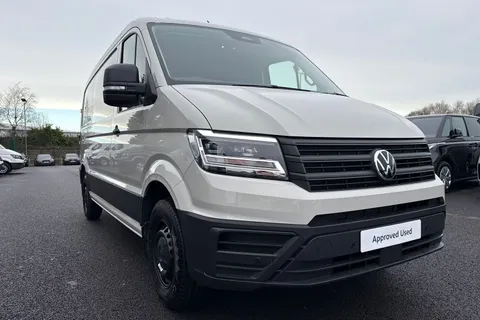 DC75LVO Volkswagen Crafter CR35 Panel van Commerce Plus MWB 140 PS 2.0 TDI 6sp Man FWD - LED's/Camera/ Thumbnail #9