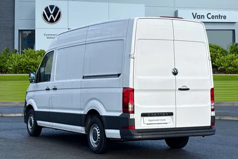 DG25EFV Volkswagen Crafter 2.0 TDI 140PS Commerce High Roof Van Thumbnail #2