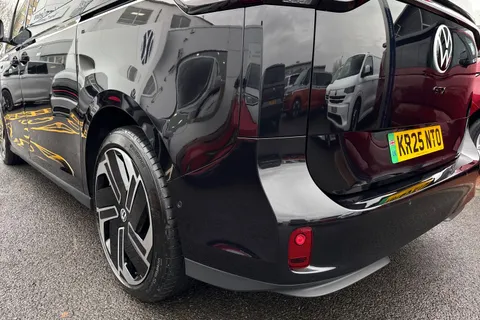 KR25NTO Volkswagen ID. Buzz 250kW GTX Pro 86kWh 5dr 4MOTION LWB Auto [7 Seat] Thumbnail #7