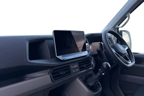 DG25EFV Volkswagen Crafter 2.0 TDI 140PS Commerce High Roof Van Thumbnail #14