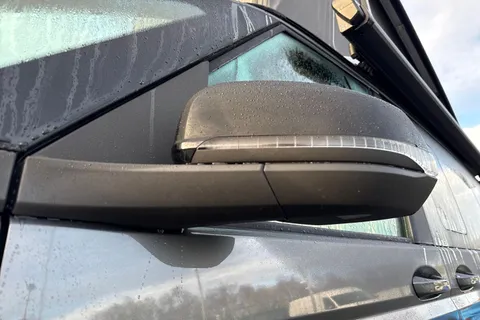 26 of 61 for Volkswagen California Coast T7 SWB 150 PS DSG - New Shape / Delivery Mileage