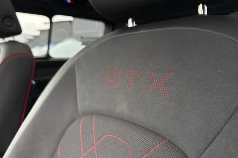 KR25NTO Volkswagen ID. Buzz 250kW GTX Pro 86kWh 5dr 4MOTION LWB Auto [7 Seat] Thumbnail #40