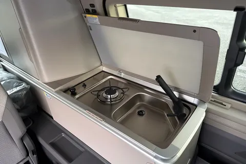 37 of 60 for Volkswagen California Coast T7 SWB 150 PS DSG - New Shape / Delivery Mileage