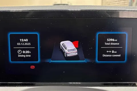 DK25ZKP Volkswagen Tiguan 2.0 TDI R-Line 5dr DSG Thumbnail #11