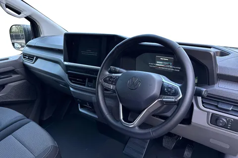 PF75AUV Volkswagen Transporter 2.0 TDI 170 Commerce Pro Van Auto Thumbnail #7