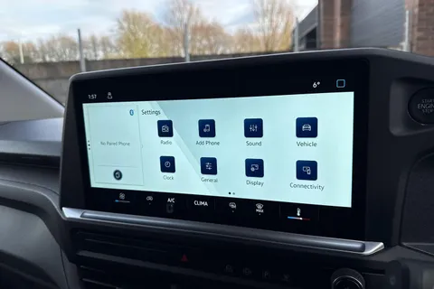 PN25OXZ Volkswagen Transporter 2.0 TDI 150 Commerce Plus Van Thumbnail #11